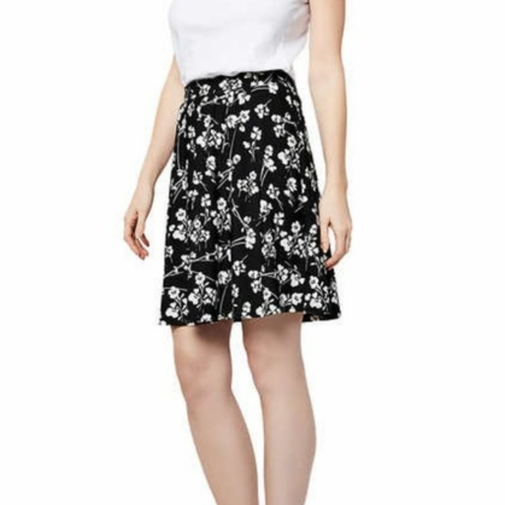 Leota Ladies' Pull-On Skirt - Casanova Black*